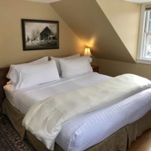 Orleans guest room
